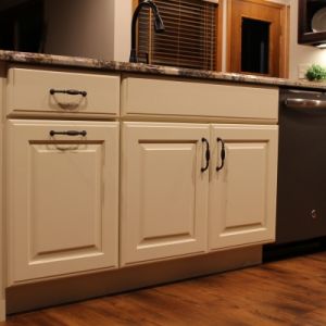 Custom Kitchen Cabinets With Room for Dishwasher