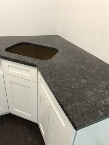How to Prepare Kitchen Cabinets for Granite Stone Countertops