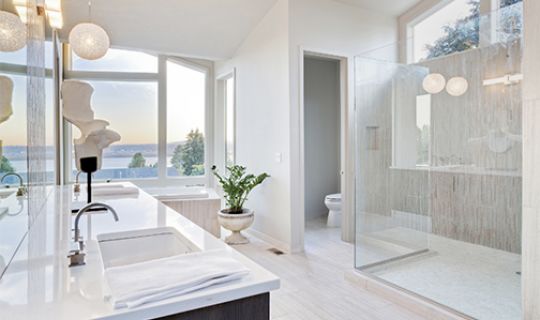 Modern Classic Bathroom